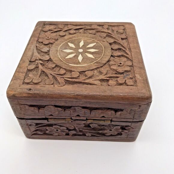 Vintage Hand Carved Wooden Box Inlay Flower Leaves Made In India Hinged Square - Picture 7 of 15